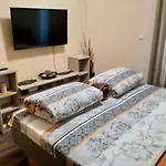 شقة فندقية Melody 4*