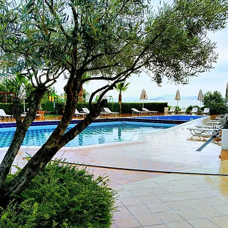 Aparthotel Melody 4*